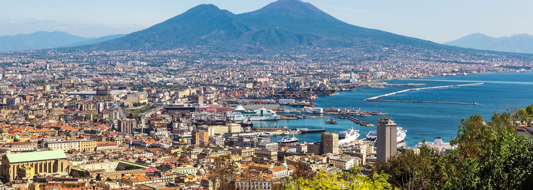 BayOfNaples2 Geo trip header est
